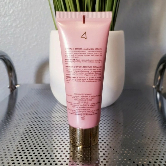 2/$25 Wander Beauty Dive In Moisturizer - Picture 3 of 5